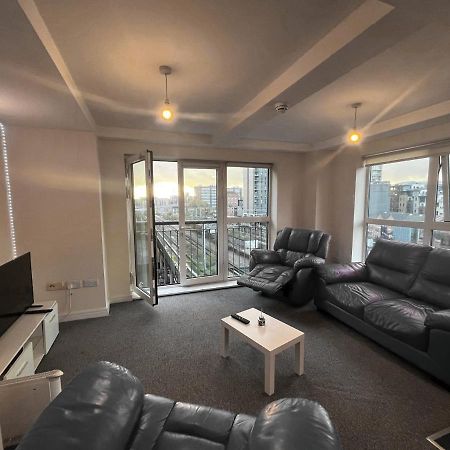 City View Spacious 2 Bed Apartment 2 Bathrooms Manchester Eksteriør bilde