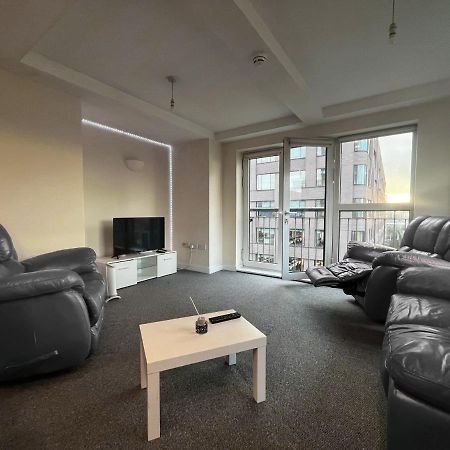 City View Spacious 2 Bed Apartment 2 Bathrooms Manchester Eksteriør bilde