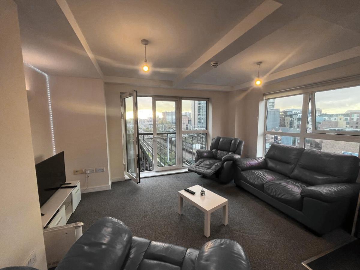 City View Spacious 2 Bed Apartment 2 Bathrooms Manchester Eksteriør bilde